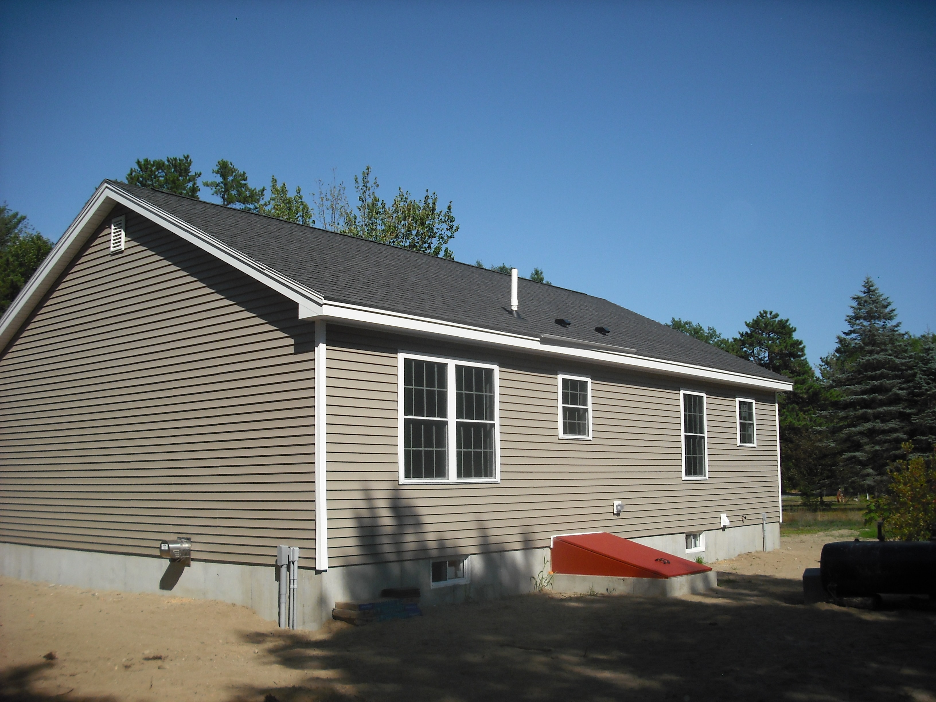 Pioneer Ranch rear exterior